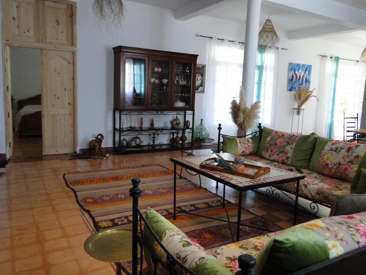 Maison Calme Et Reposante Szavíra Kültér fotó